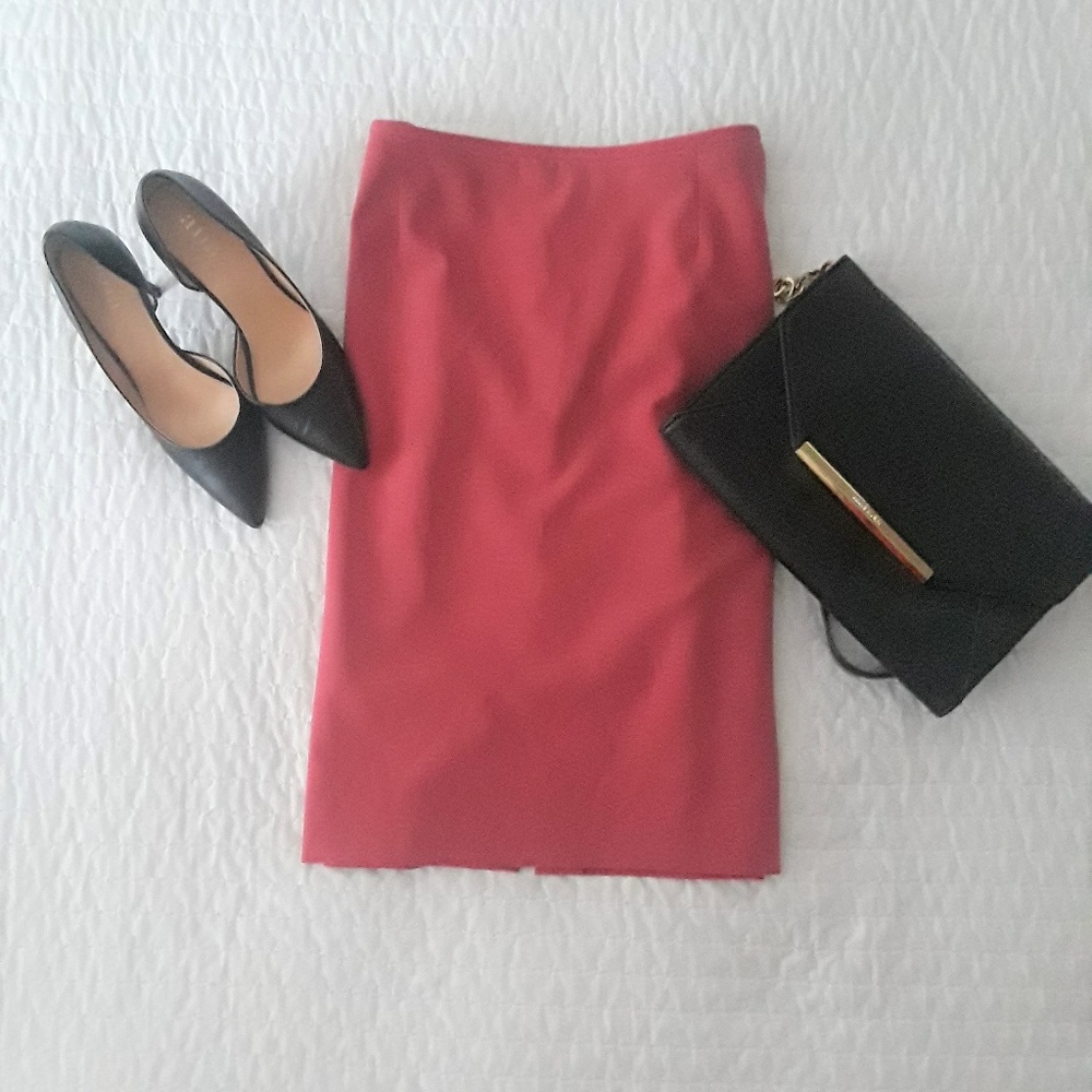 NWT!Tahari Coral Classy Skirt